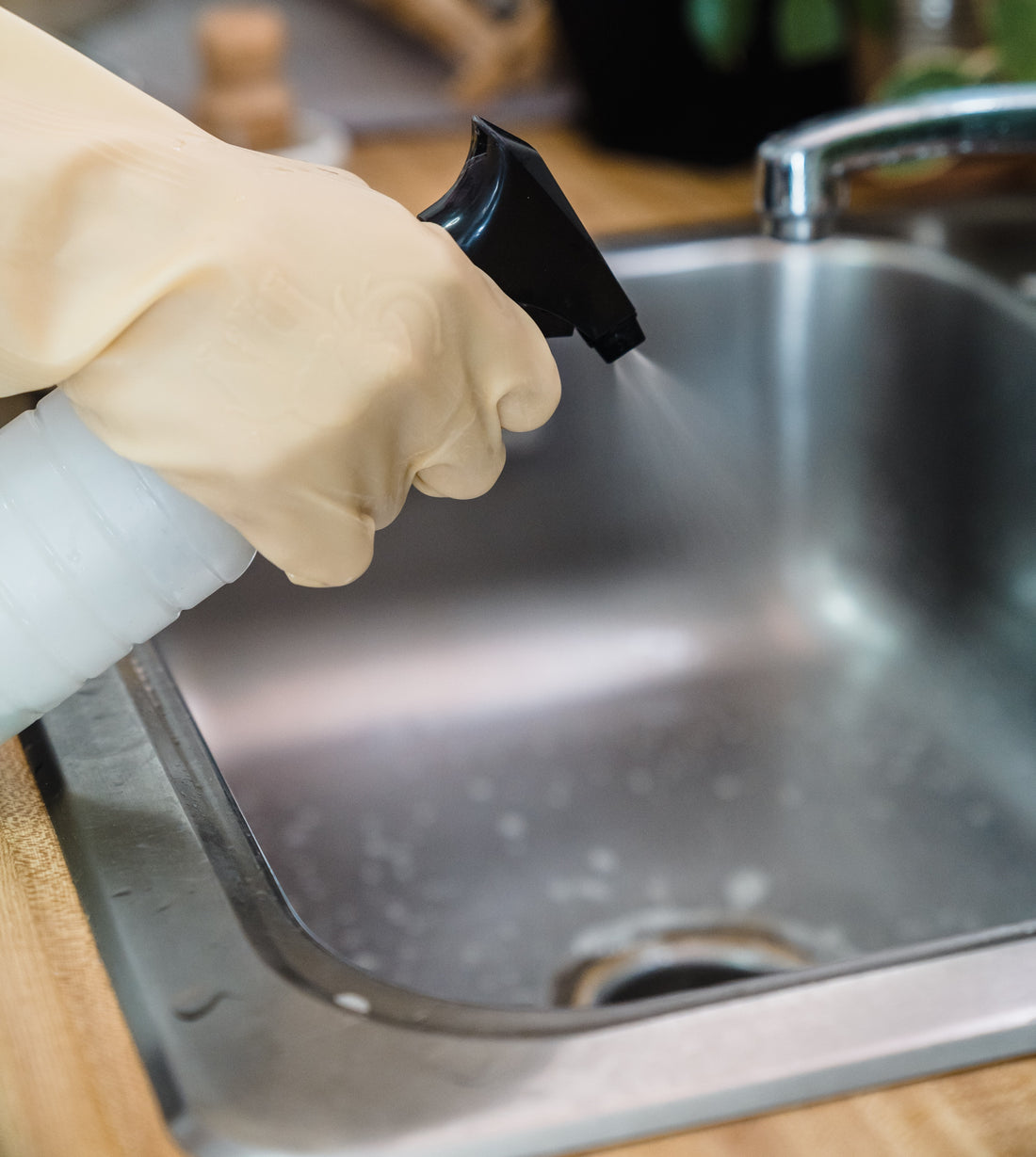 When to Replace Your Old Sinks